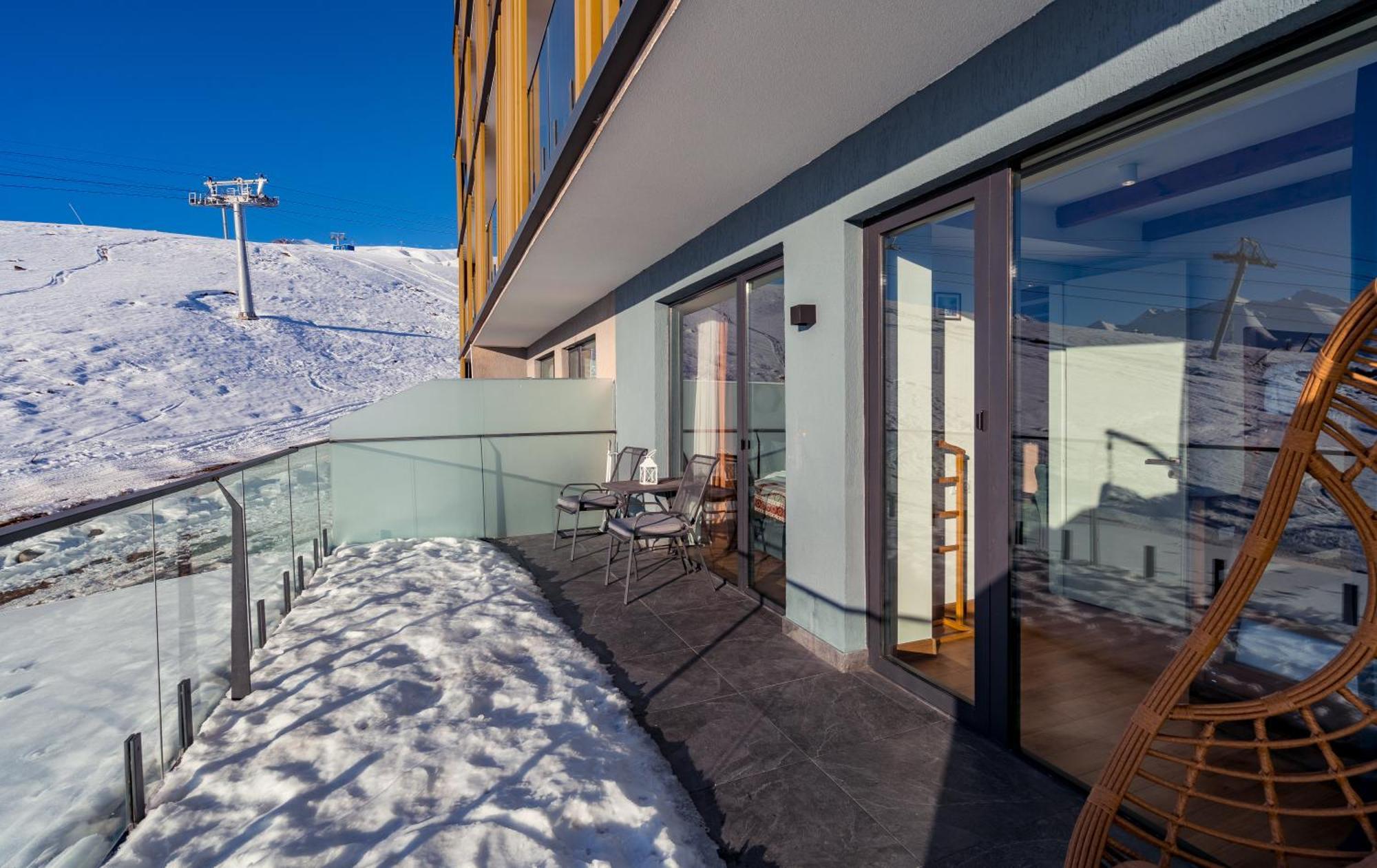 New Gudauri Apartments In Atrium Εξωτερικό φωτογραφία